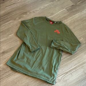 Nike Air  Men's Green Long Sleeve Shirt